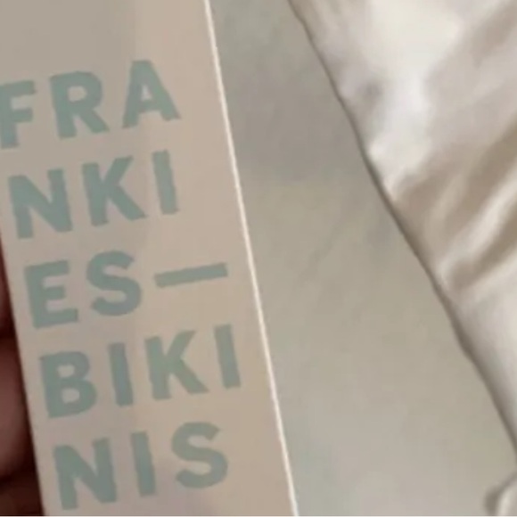 Frankie’s Bikinis Bash Bikini Set Sz Small Top and Bottom - Picture 8 of 12